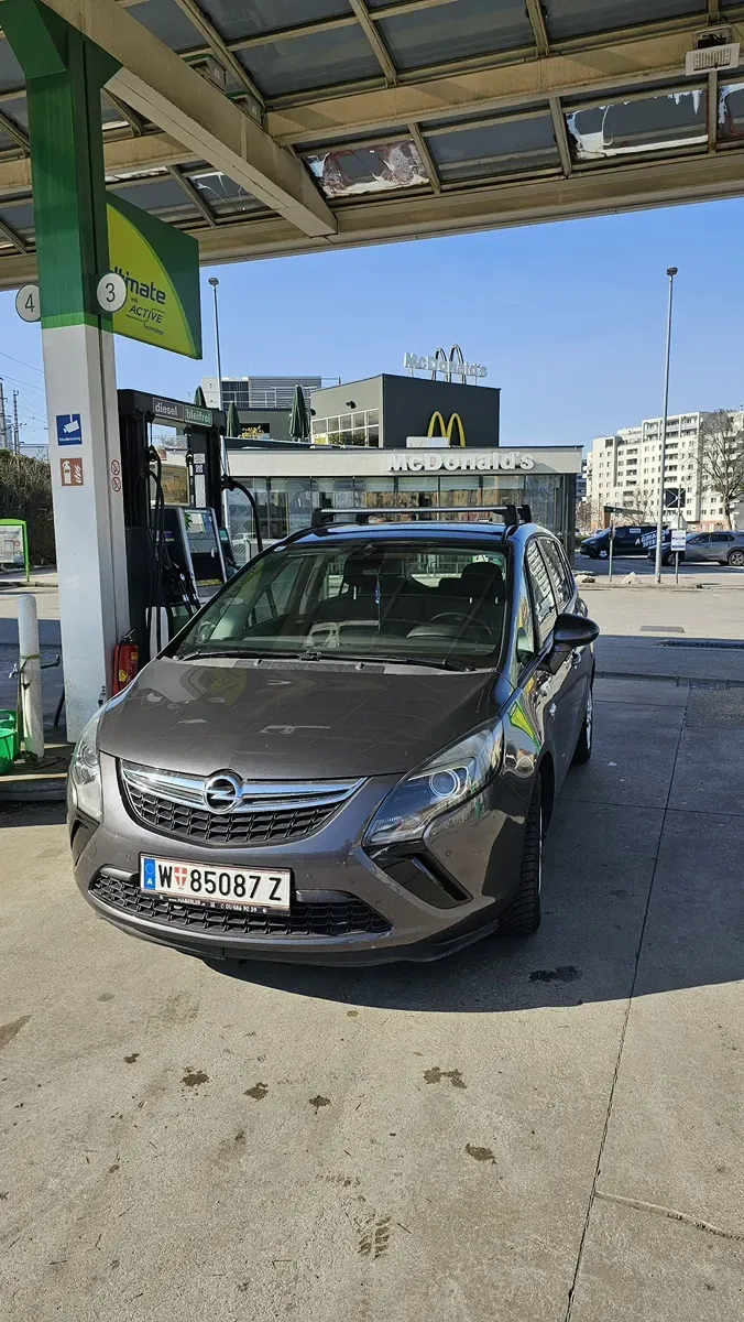 Opel Zafira Tourer