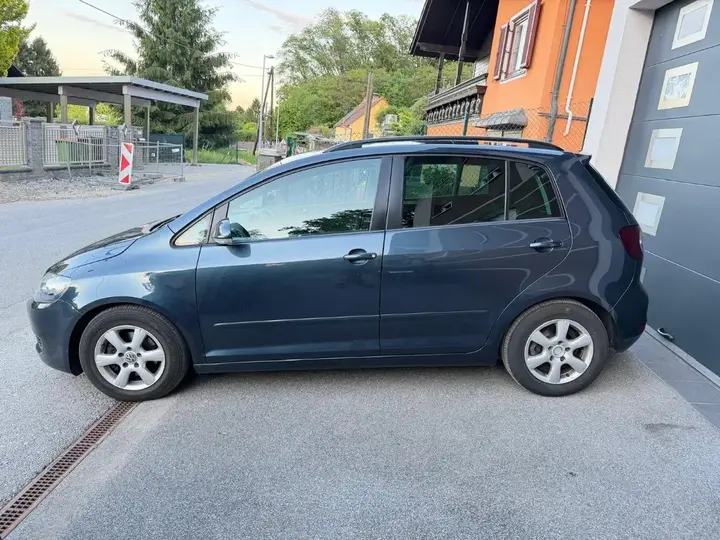 Volkswagen Golf Plus 2009 photo 2