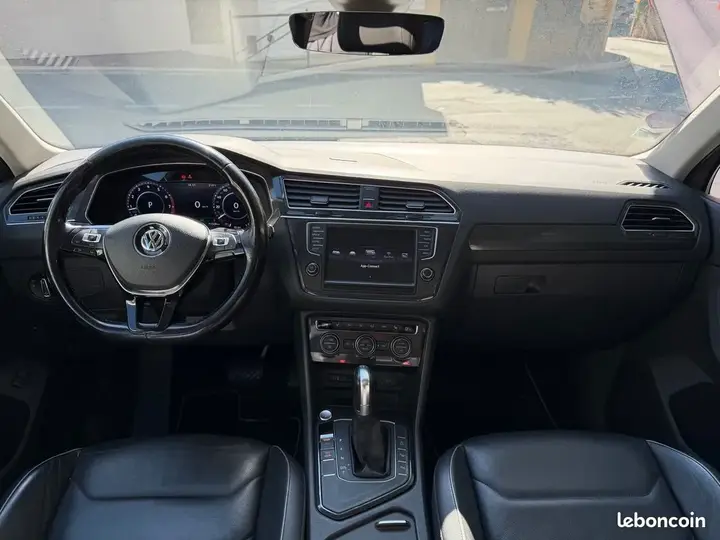 Volkswagen Tiguan 2017 photo 2