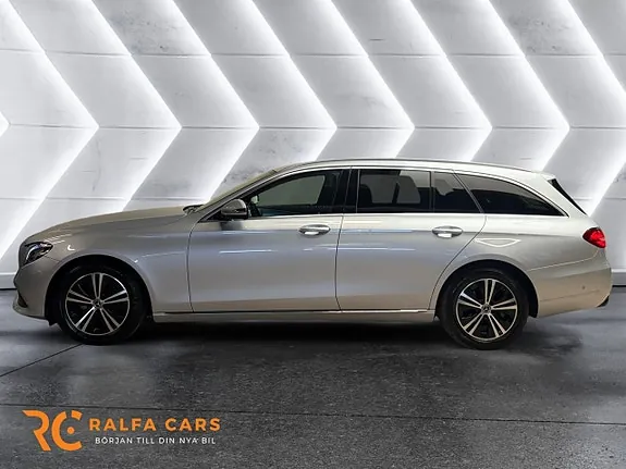 Mercedes-Benz E220 2019 photo 3