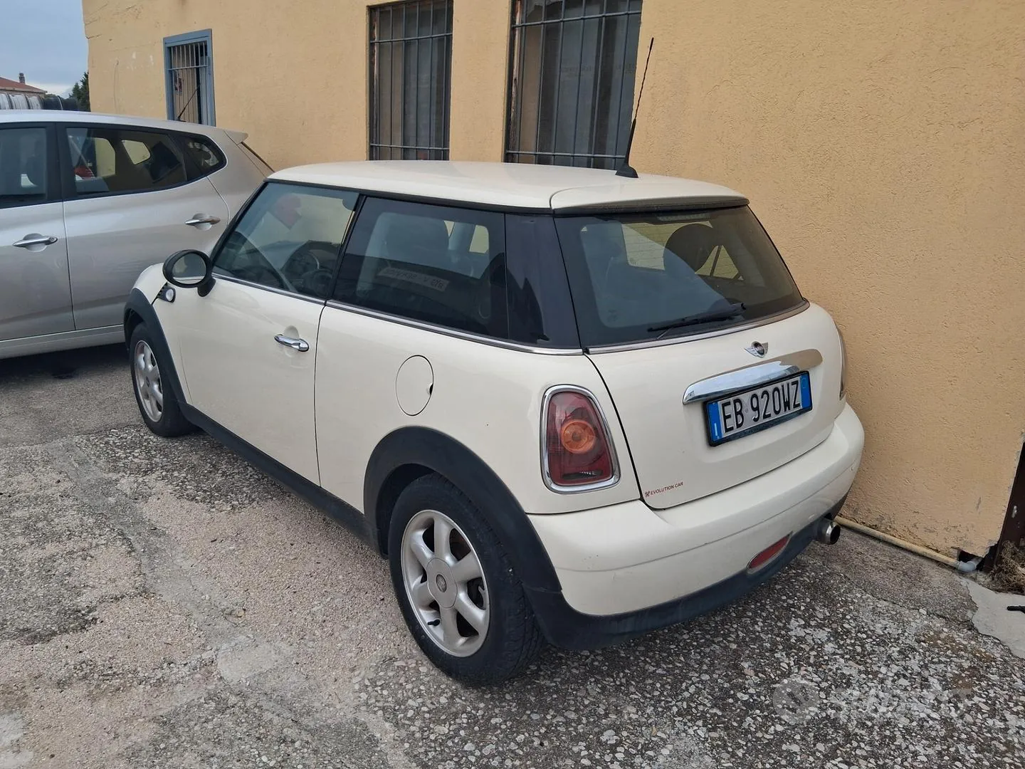 Mini Cooper 2010 photo 3