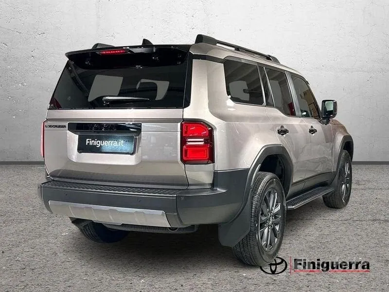Toyota Land Cruiser 2026 photo 4