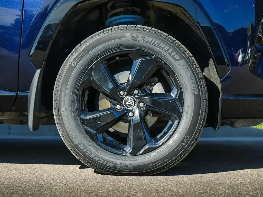Toyota Rav4 2021 photo 3