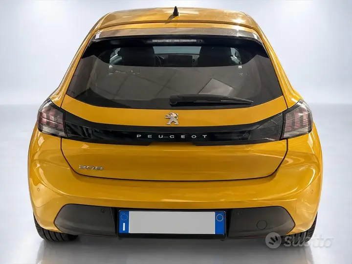 Peugeot 208 2023 photo 3