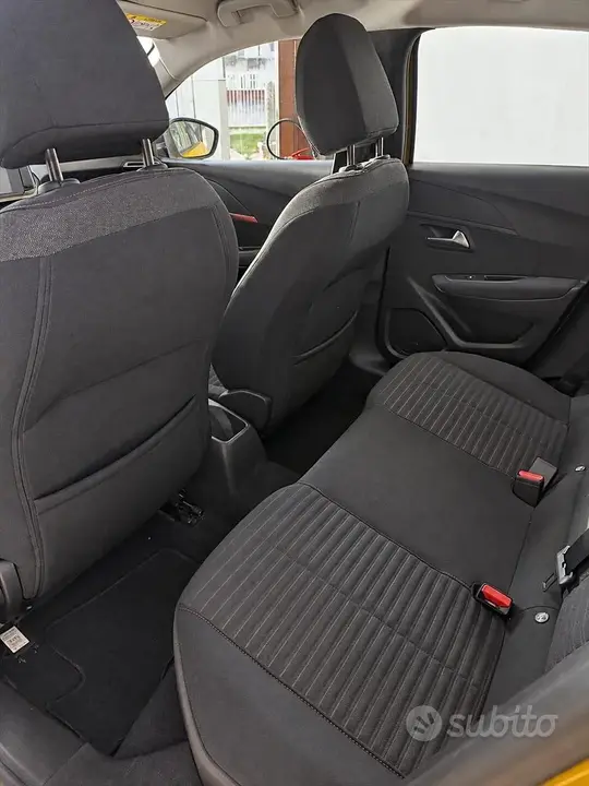 Peugeot 208 2023 photo 5