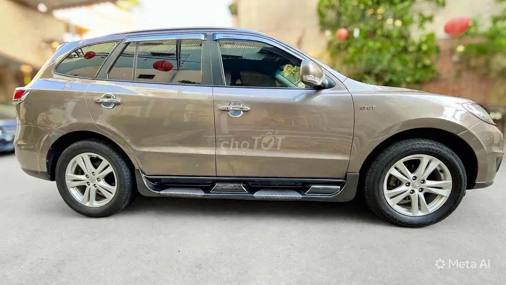 Hyundai Santa Fe 2010 photo 4