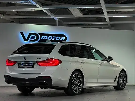 BMW 530I 2020 photo 2