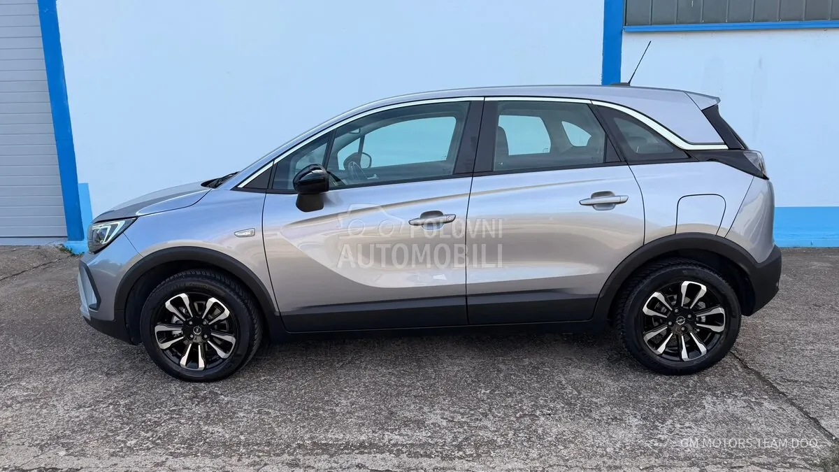 Opel Crossland X 2021 photo 2