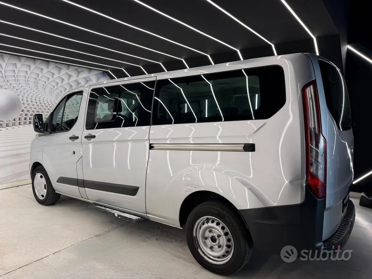 Ford Tourneo Custom 2017 photo 4