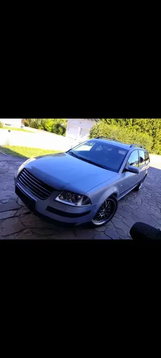 Volkswagen Passat 2003 photo 3