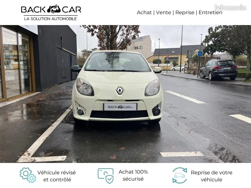 Renault Twingo 2010 photo 2
