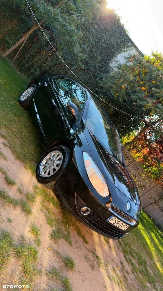 Renault Fluence 2010 photo 3