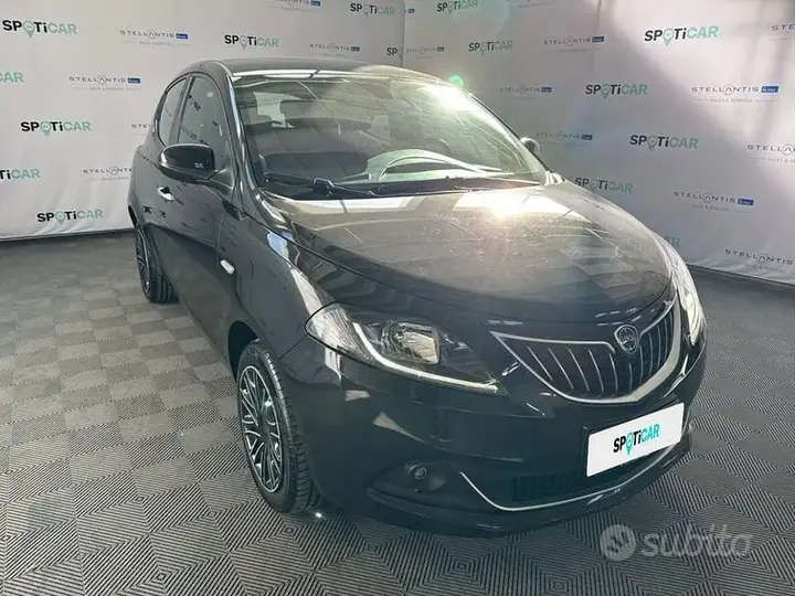 Lancia Ypsilon 2023 photo 5