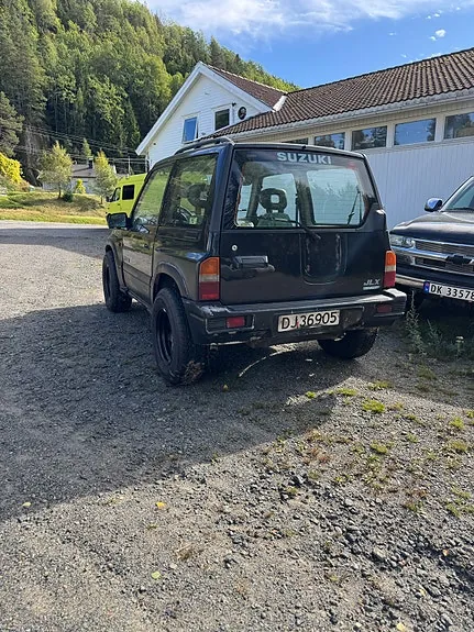 Suzuki Vitara 1998 photo 4