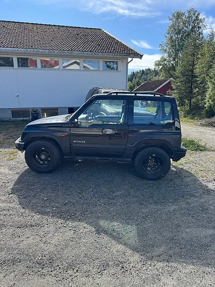 Suzuki Vitara 1998 photo 3