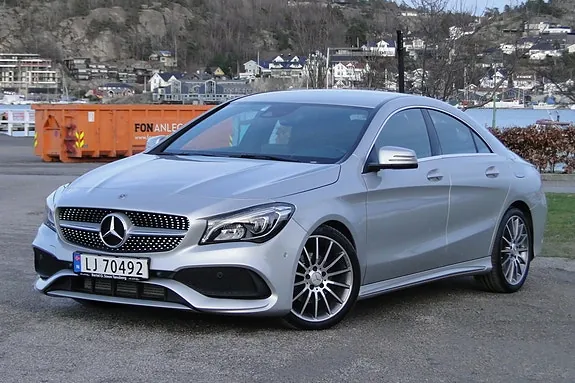 Mercedes-Benz Cla180 2018 photo 2