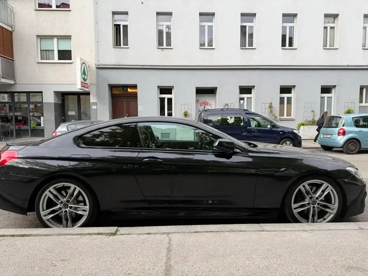 BMW 6 Series 2012 photo 3