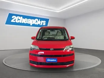 Toyota Spade 2014 photo 3