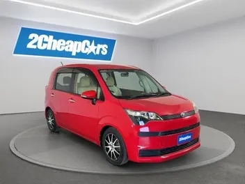 Toyota Spade 2014 photo 4