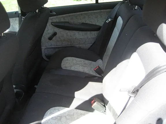 Skoda Fabia 2002 photo 5