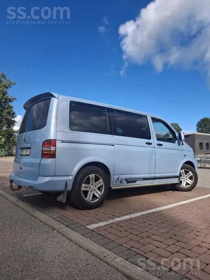 Volkswagen Caravelle 2006 photo 3