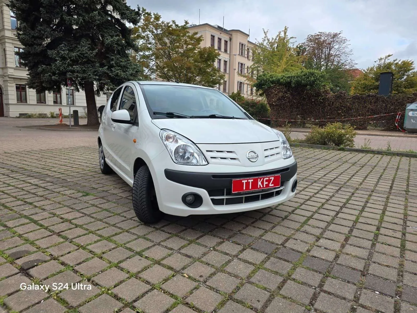 Nissan Pixo 2009 photo 4