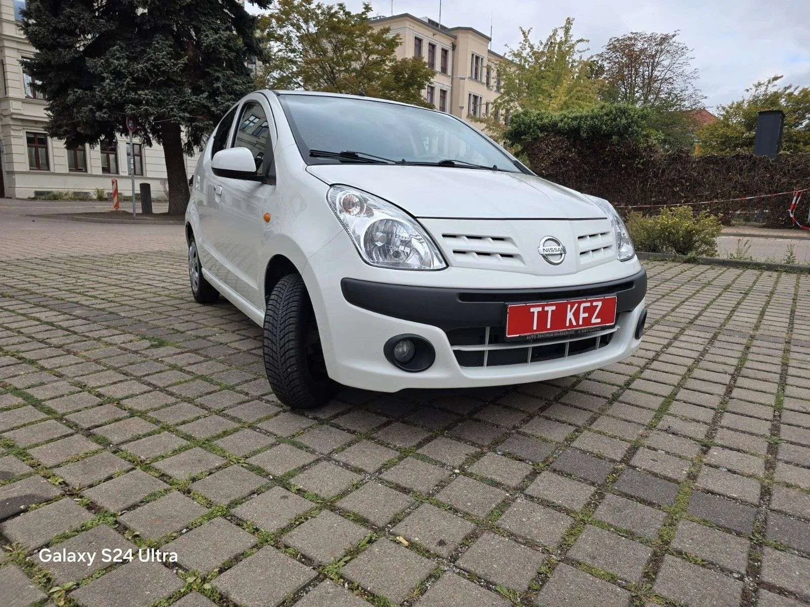 Nissan Pixo 2009 photo 5