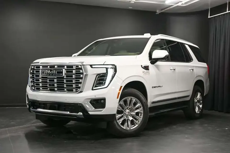 GMC Yukon 2025 photo 2