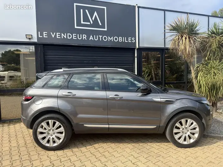 Land Rover Range Rover Evoque 2017 photo 2
