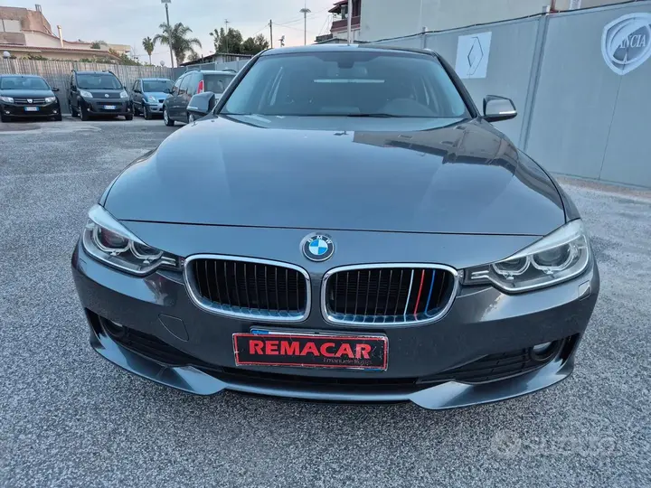 BMW 3 Series 2014 photo 2