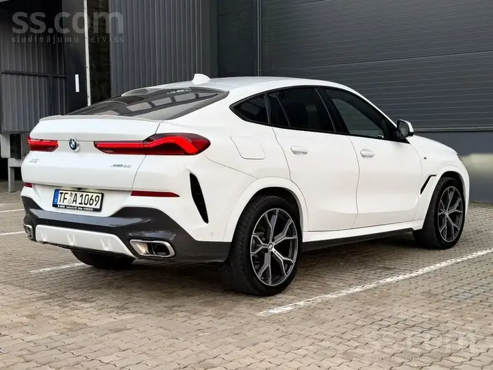 BMW X6 2020 photo 2