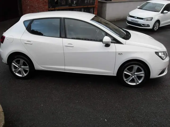 Seat Ibiza 2014 photo 5