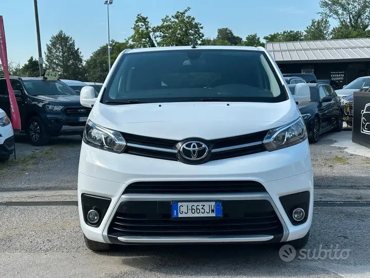 Toyota Proace City 2022 photo 2