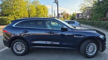 Jaguar F-Pace 2019 photo 3