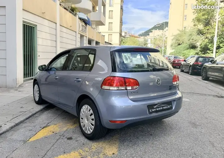 Volkswagen Golf 2009 photo 2
