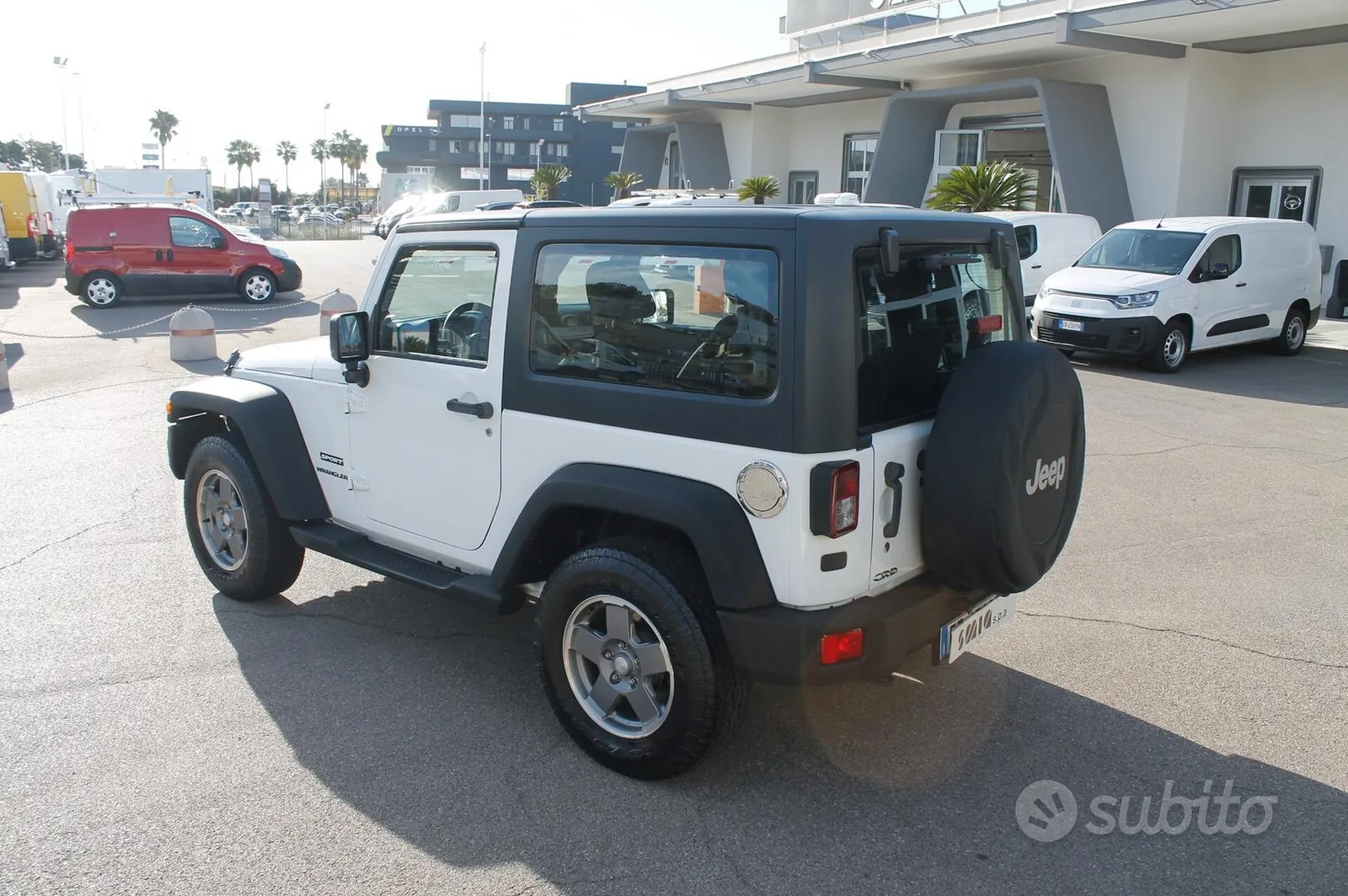 Jeep Wrangler 2015 photo 4