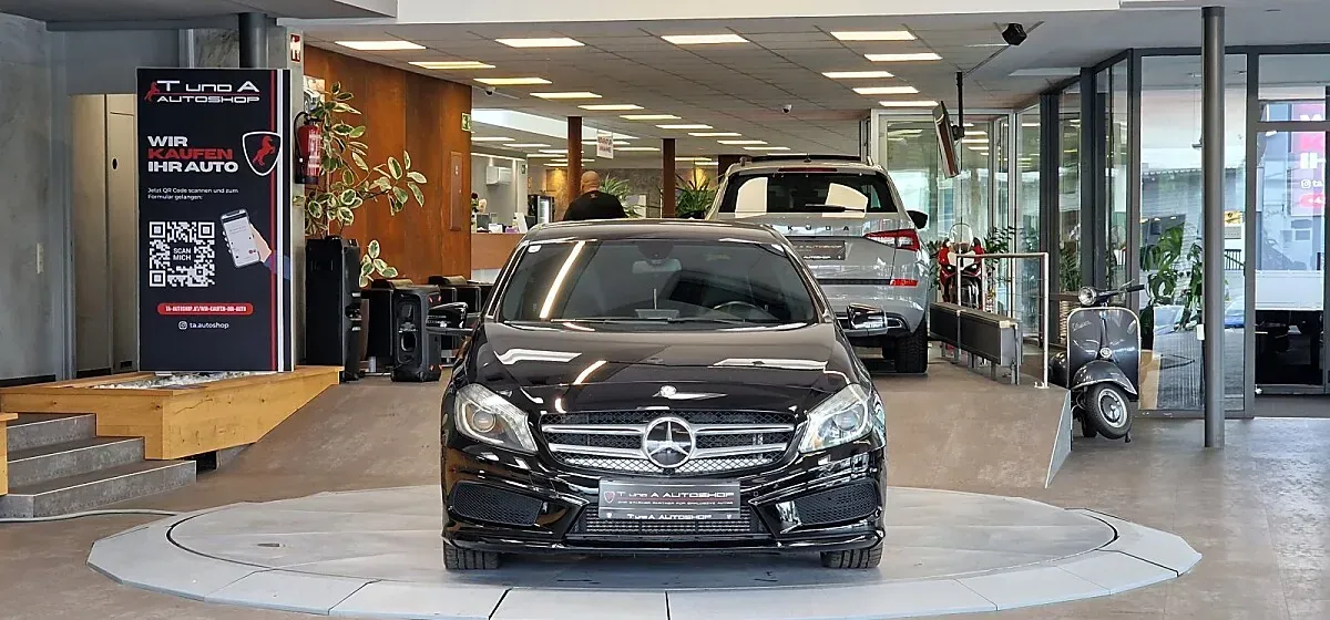Mercedes-Benz A-Class 2014 photo 2