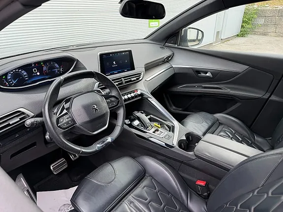 Peugeot 5008 2018 photo 5