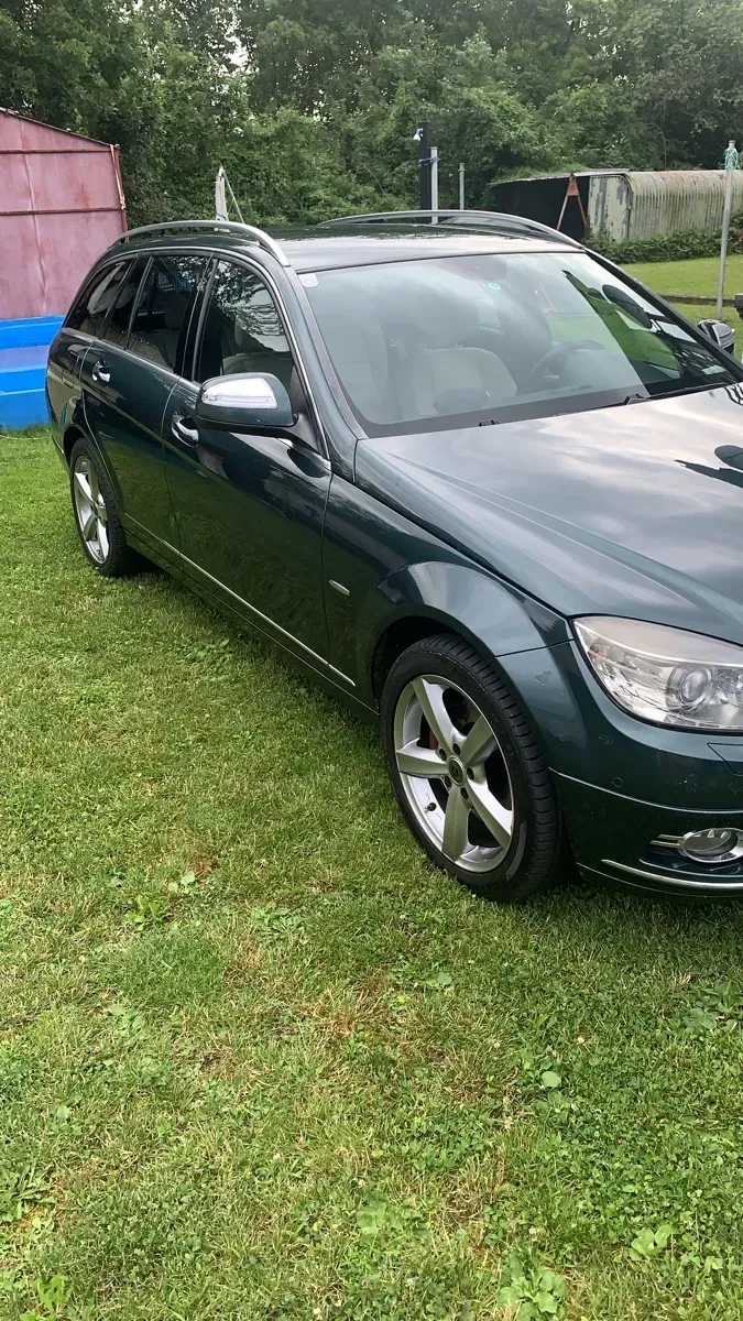Mercedes-Benz C-Class 2008 photo 2
