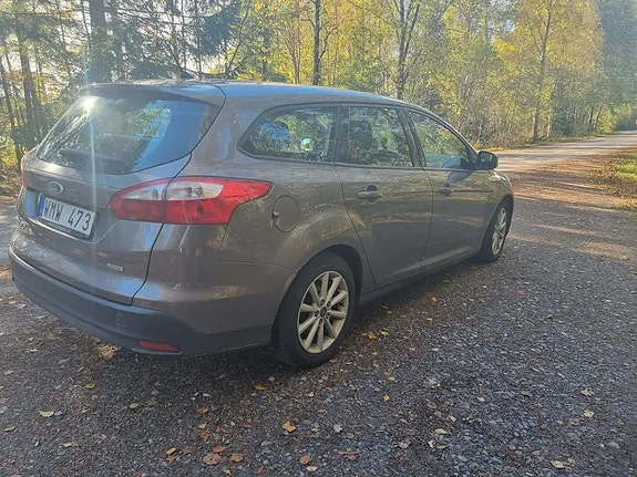 Ford Focus 2013 photo 5