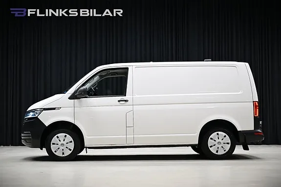 Volkswagen Transporter 2021 photo 2