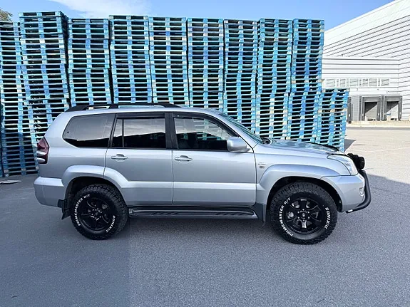 Toyota Land Cruiser 2007 photo 4