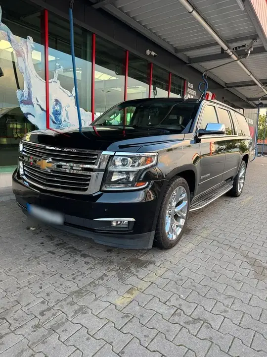 Chevrolet Suburban