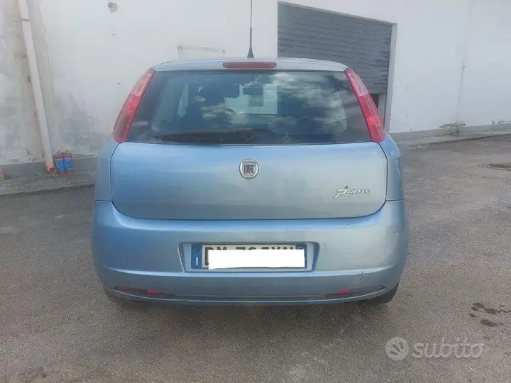 Fiat Grande Punto 2008 photo 5