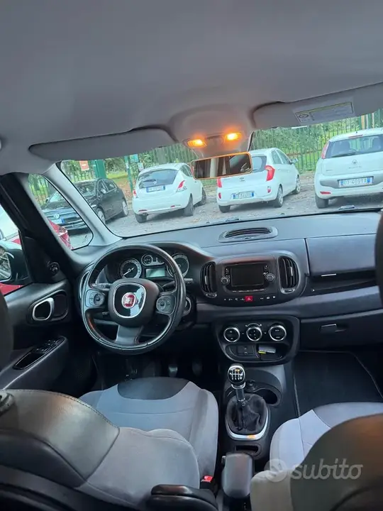 Fiat 500L 2014 photo 2