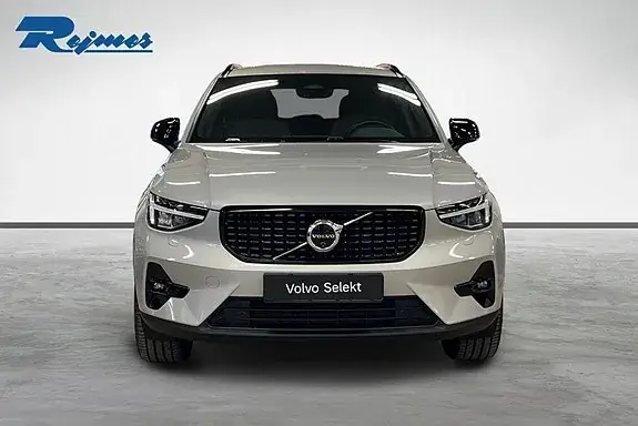 Volvo Xc40 2025 photo 4