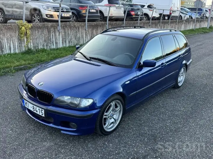 BMW 320 2004 photo 2