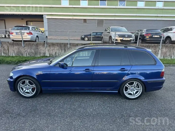 BMW 320 2004 photo 3