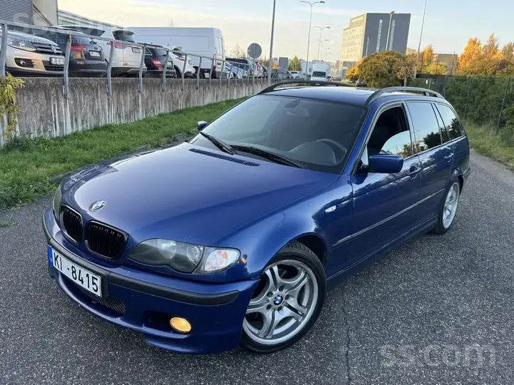 BMW 320