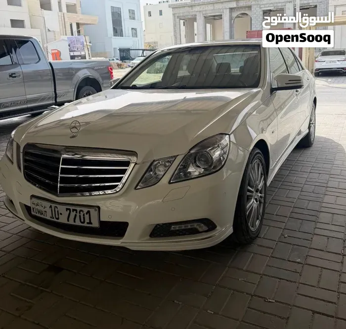 Mercedes-Benz E250